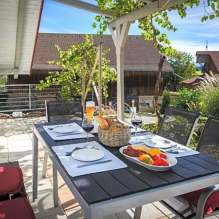 Sonniges Familien-nest Im Allgaeu * Hergatz
